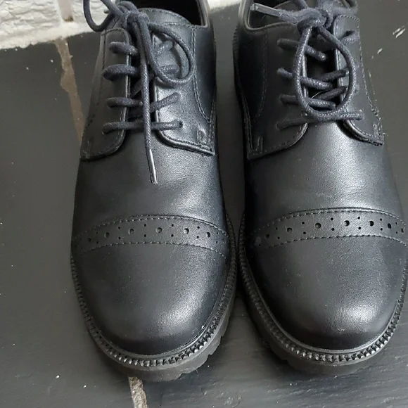 Maddison By Softmoc Classic Black Oxfords Leather Flats Boots Shows Sz 6 Preppy - Picture 3 of 12